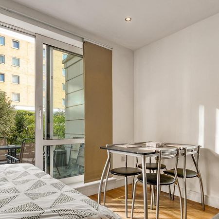 Modern Chic Studio Chelsea Daire Londra Dış mekan fotoğraf